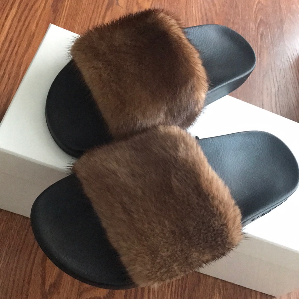Givenchy Mink-Fur Flat Slide Sandal - Picture 2 of 9